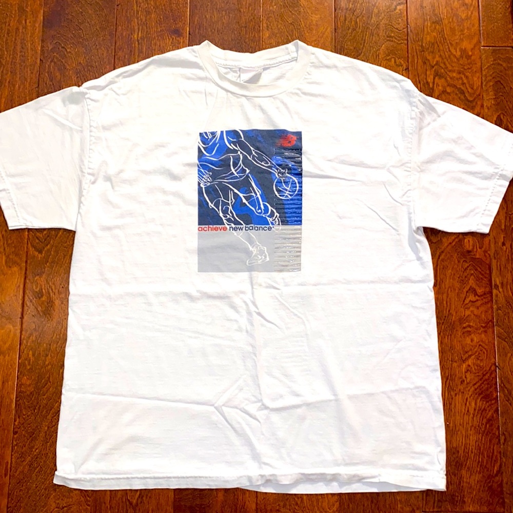 Mens Large New Balance T-shirt